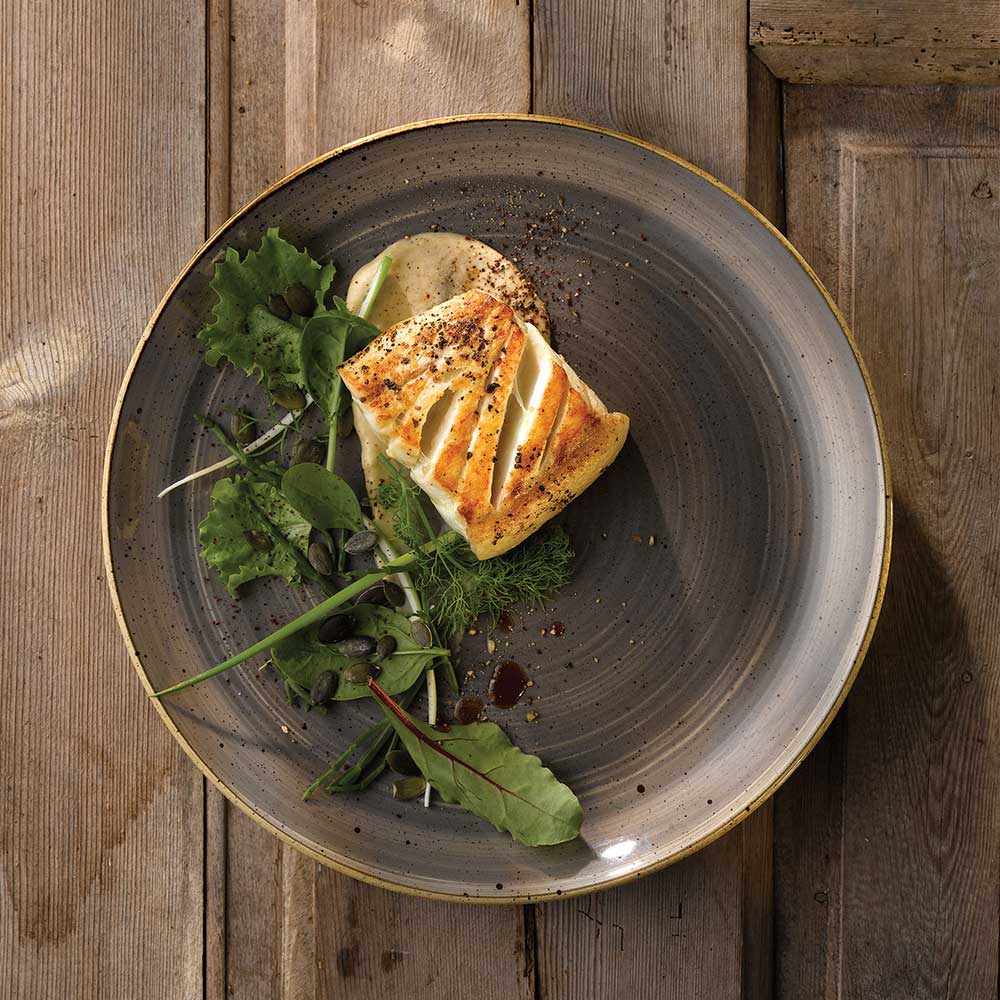 Peppercorn Grey Coupe Plate 28.8cm