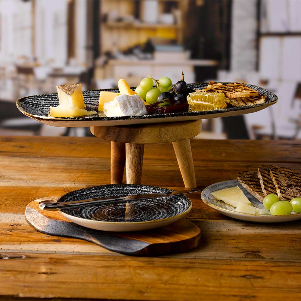 Homespun Charcoal Black Coupe Plate 16.5cm