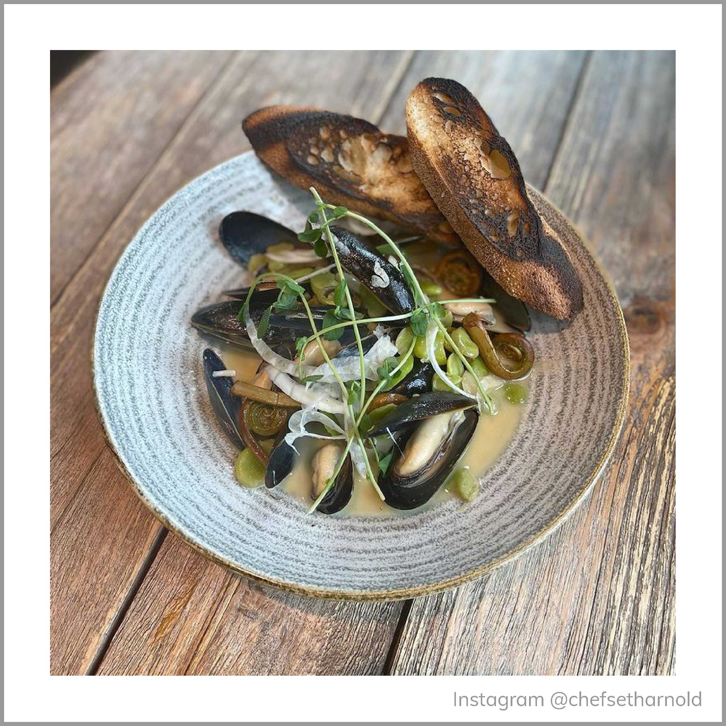 Homespun Stone Grey Coupe Bowl 24.8cm